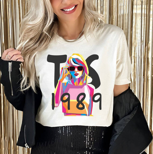 Taylor Swift TS 1989 Licensed T-shirt. White Tee.